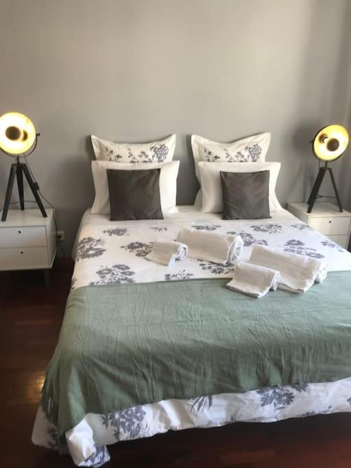 コインブラMiguel Torga Gold Deluxeアパートメント エクステリア 写真